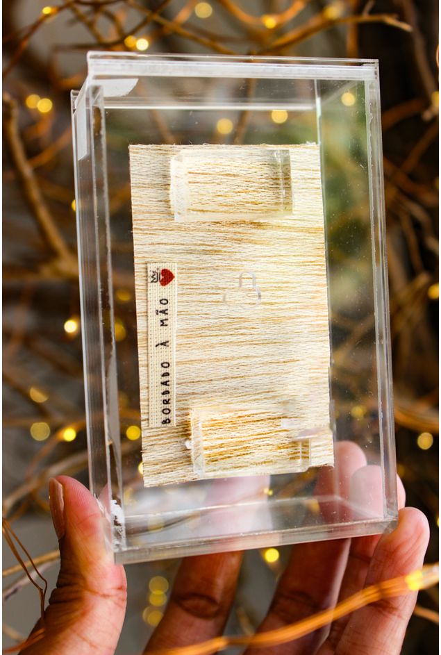 Quadro Acrilico Bordado Seu Colo e Abrigo Mercatto -5-